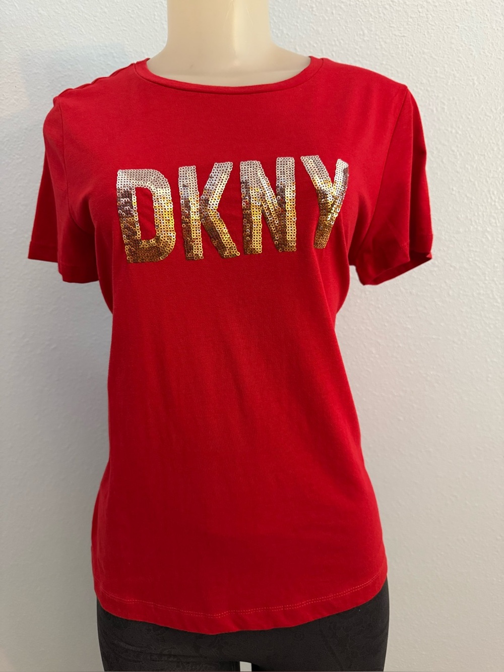 DKNY Women's Top Shirt Red Sequined Shiny Short Sleeve New With Tags Size Small